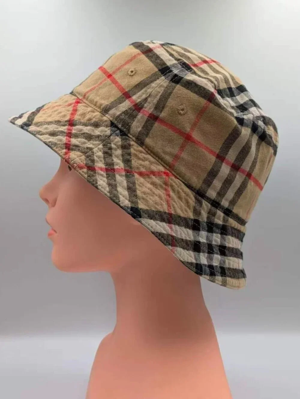 Burberry Classic Vintage Check Cotton Bucket Hat Archive Beige M 8075657 - Picture 4 of 12